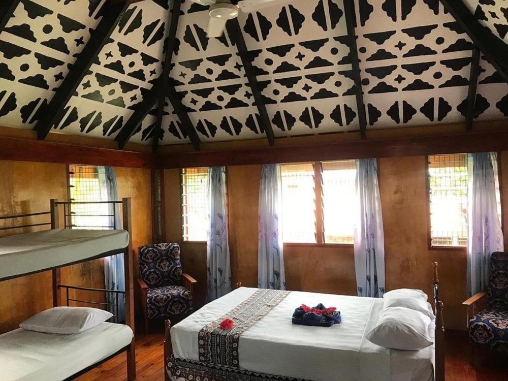 Nabua Lodge Naisisili Exterior photo