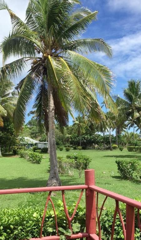 Nabua Lodge Naisisili Exterior photo